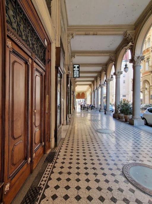 Fil-Rouge - Elegante E Tranquilla Vista In Centro Apartman Torino Kültér fotó