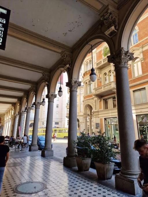 Fil-Rouge - Elegante E Tranquilla Vista In Centro Apartman Torino Kültér fotó