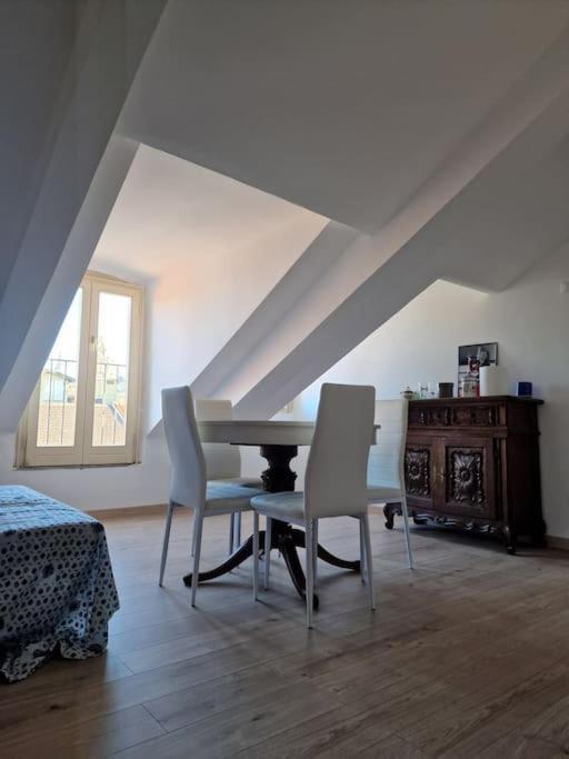 Fil-Rouge - Elegante E Tranquilla Vista In Centro Apartman Torino Kültér fotó